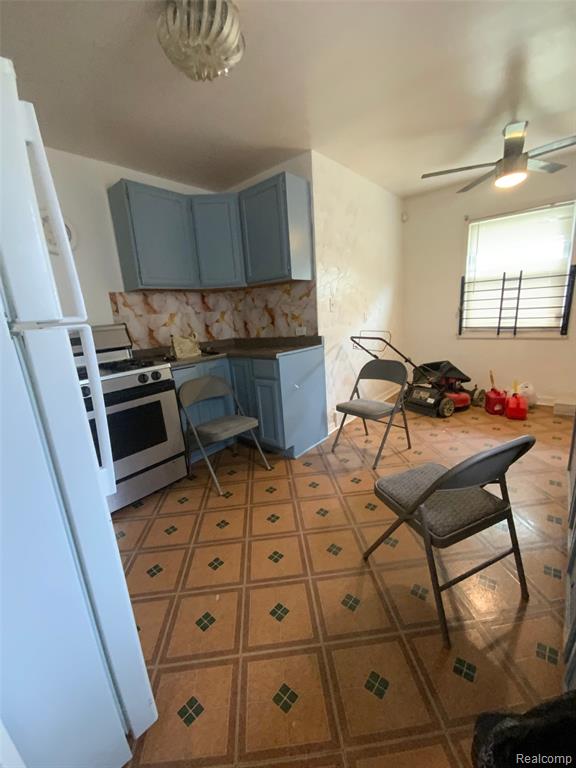 9116 Patton Street, Detroit, MI 48228 — Photo 10