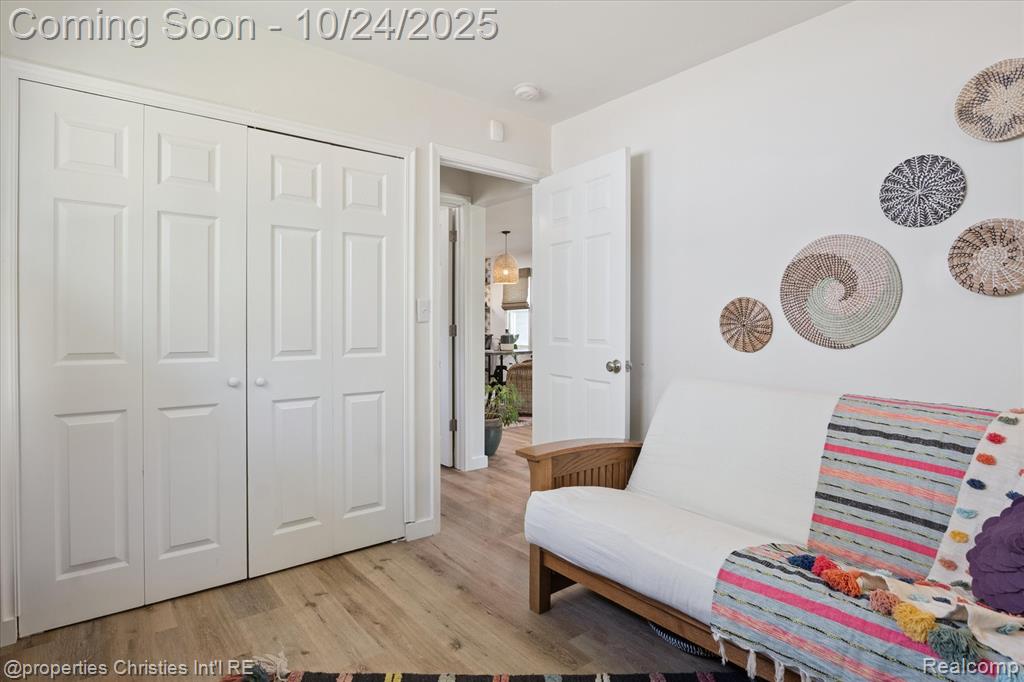 4066 Green Lake Road, West Bloomfield, MI 48324 — Photo 29