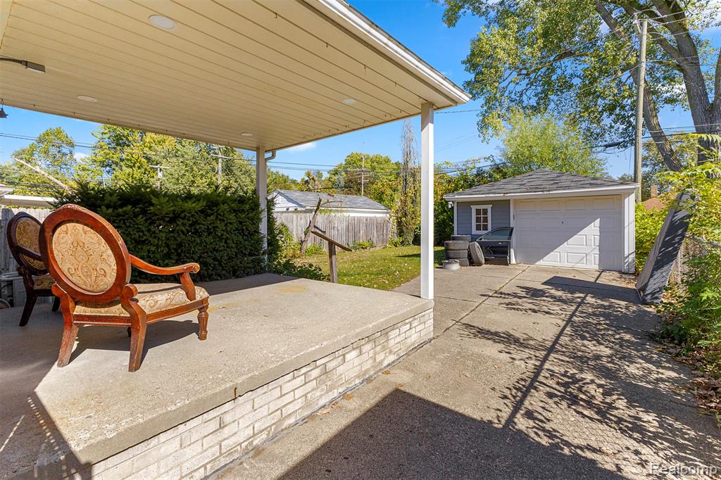 7316 Drexel Street, Dearborn Heights, MI 48127 — Photo 28