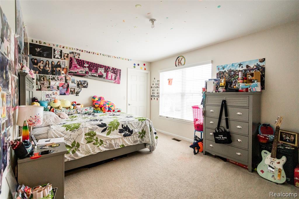 661 Lemay, Detroit, MI 48214 — Photo 20
