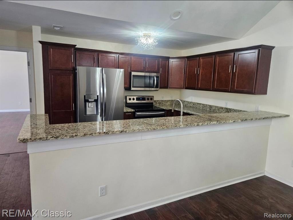 8469 Heywood Circle, Sterling Heights, MI 48312 — Photo 6