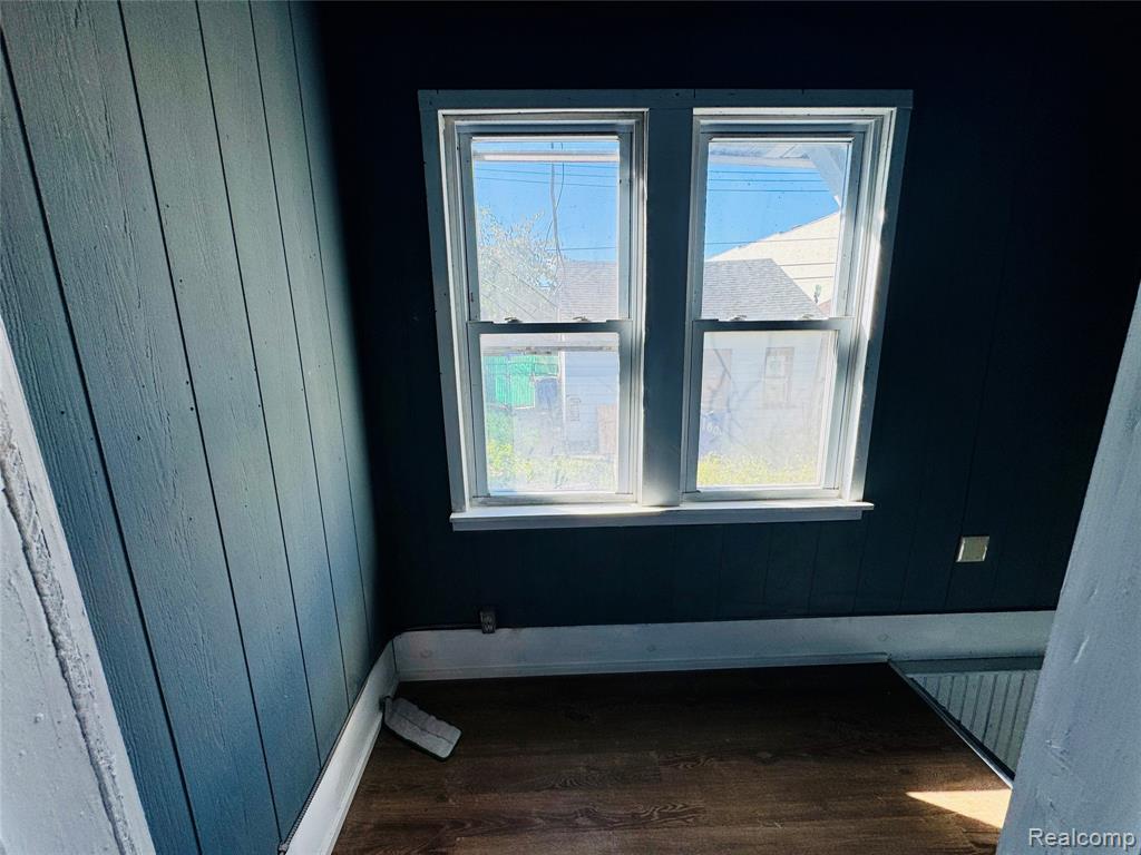 11667 Mitchell Street, Hamtramck, MI 48212 — Photo 14
