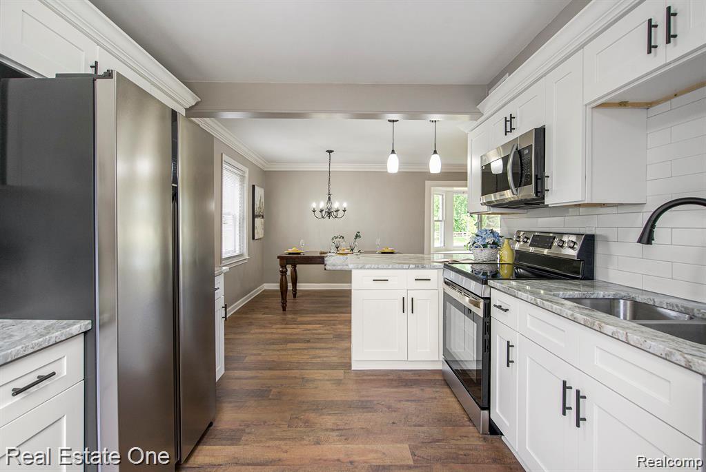 51275 7 Mile Road, Northville, MI 48167 — Photo 9