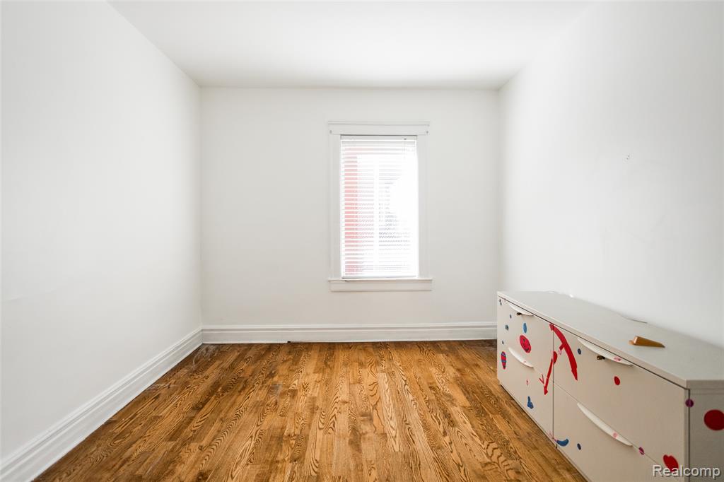 3442 McDougall Street, Detroit, MI 48207 — Photo 11