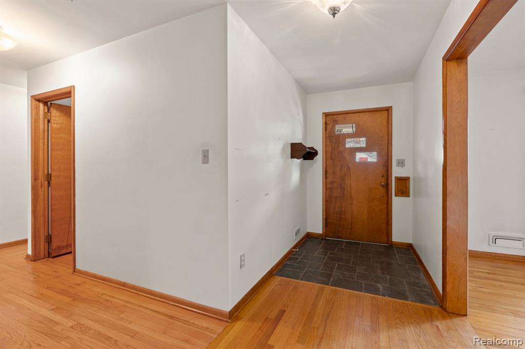 171 N Mansfield Street, Ypsilanti, MI 48197 — Photo 4