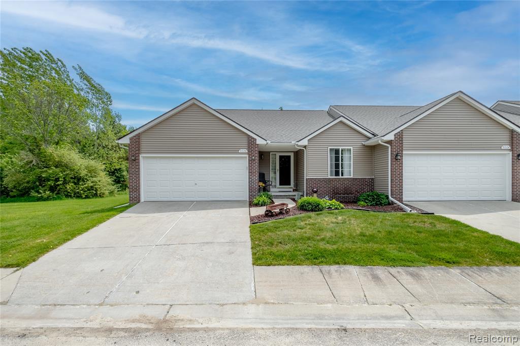 9006 Spring Brook Circle, Davison, MI 48423 — Photo 28