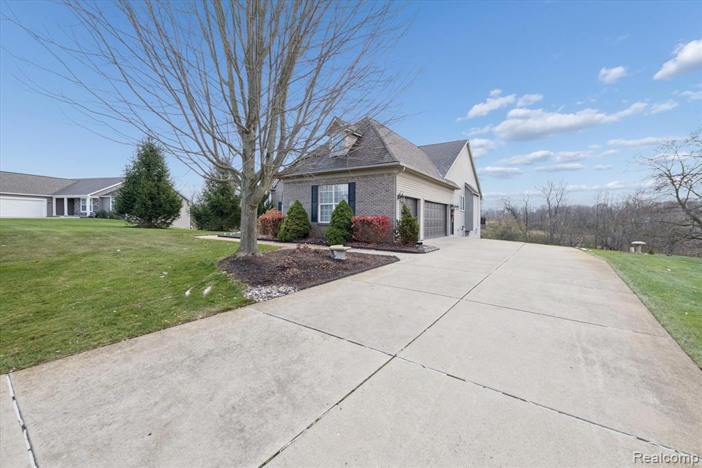 7647 Tipperary Trail, Fenton, MI 48430 — Photo 52