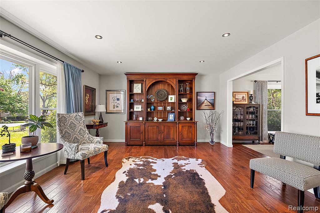 6804 Spruce Drive, Bloomfield Hills, MI 48301 — Photo 5