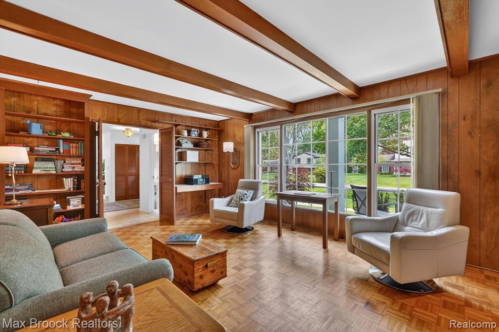 7456 Glengrove Drive, Bloomfield Hills, MI 48301 — Photo 6