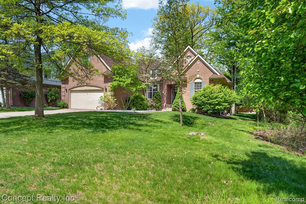 42392 White Hart Boulevard, Canton, MI 48188 — Photo 42