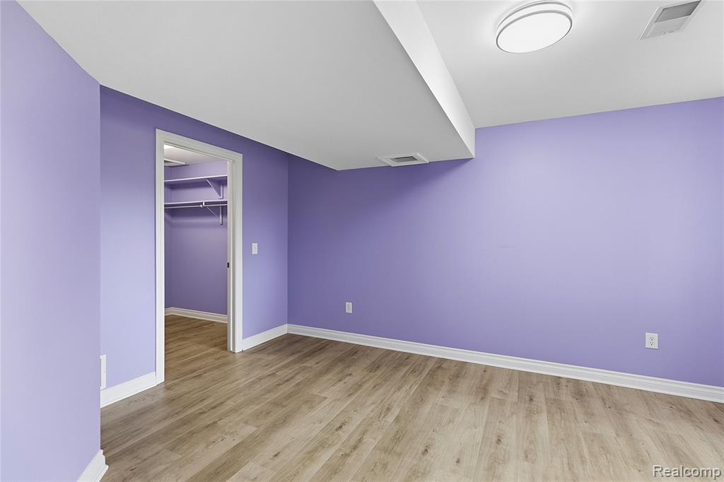 1171 Creekside Court, Burton, MI 48509 — Photo 28