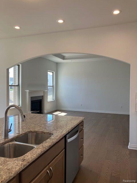 26784 FERGUSON Court, South Lyon, MI 48178 — Photo 12