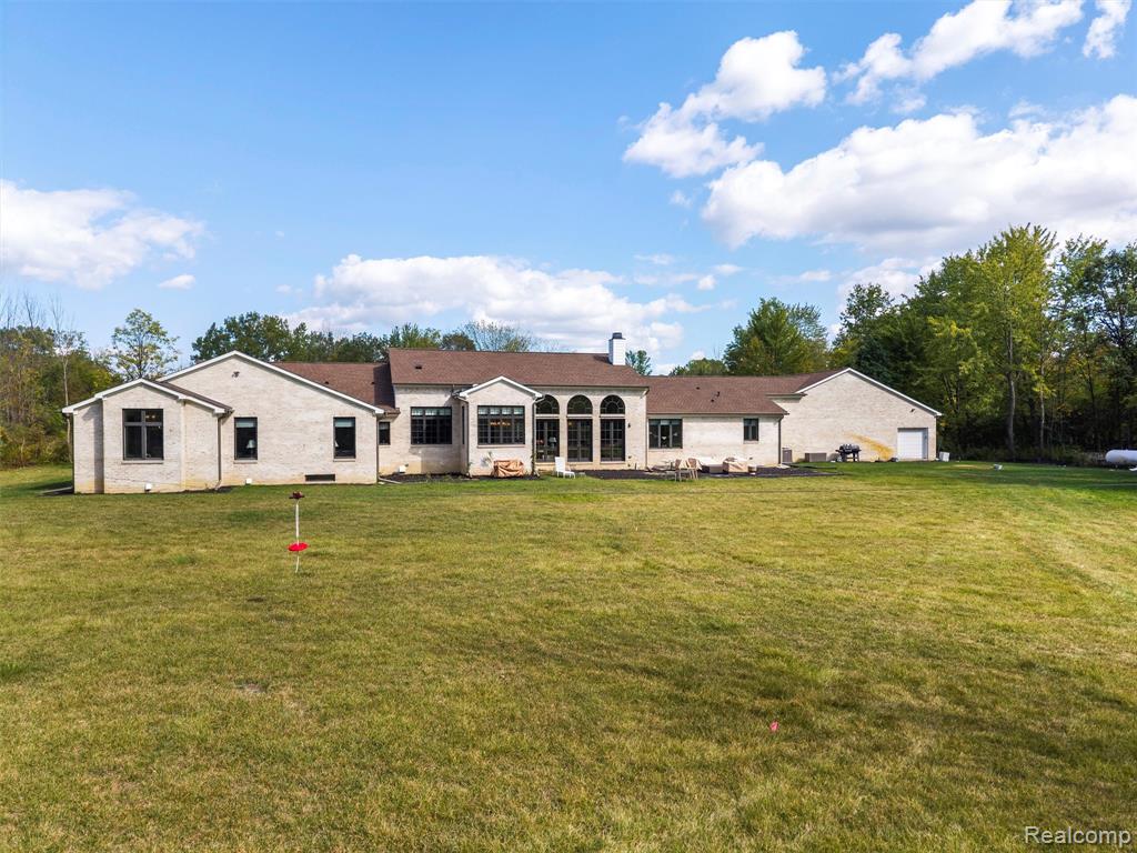 8799 S Rushton Road, South Lyon, MI 48178 — Photo 79