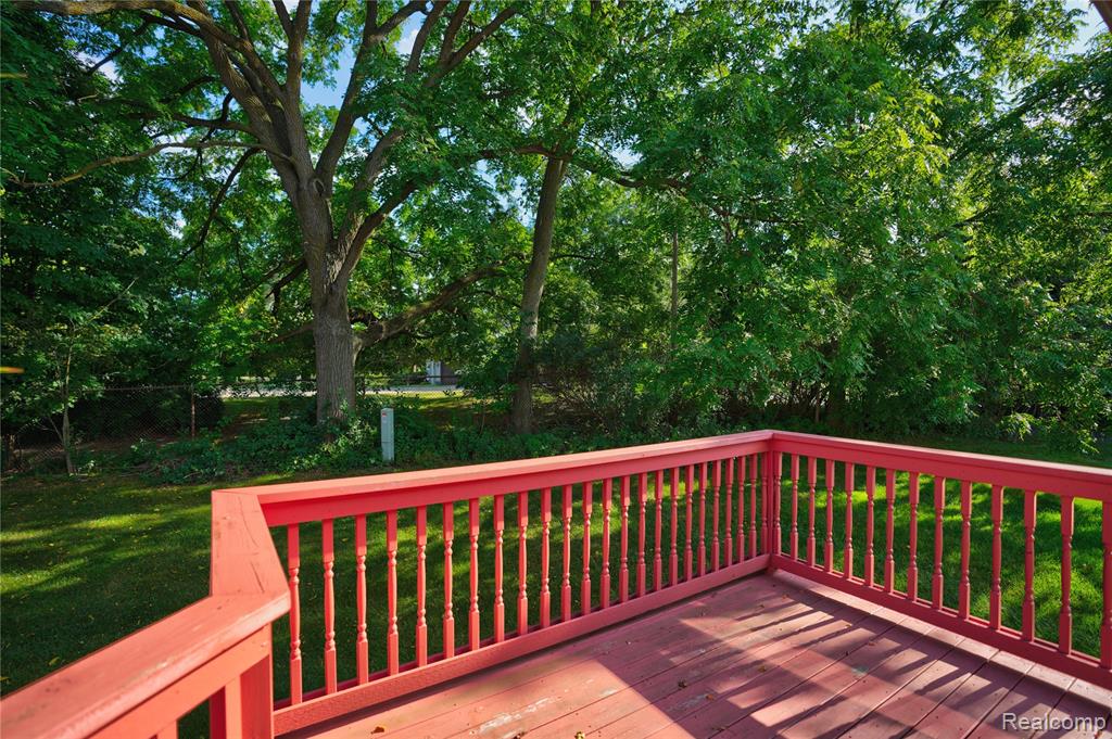 5366 Warwick Trail, Grand Blanc, MI 48439 — Photo 9
