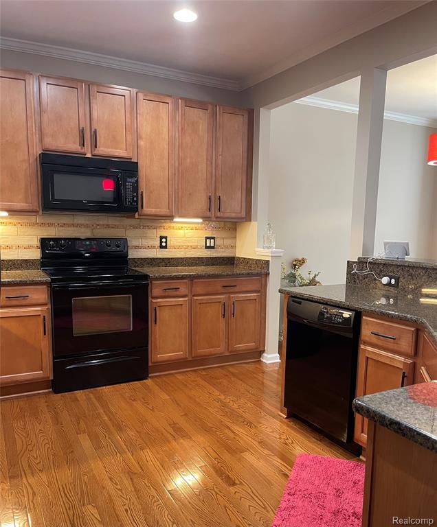 26530 Higgins Way, Brownstown, MI 48134 — Photo 5