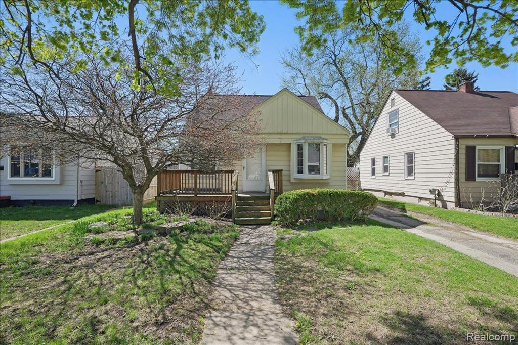 46 E LONGFELLOW Avenue, Pontiac, MI 48340 — Photo 2