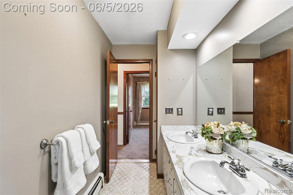 8701 Heatherset Drive, Brighton, MI 48114 — Photo 15
