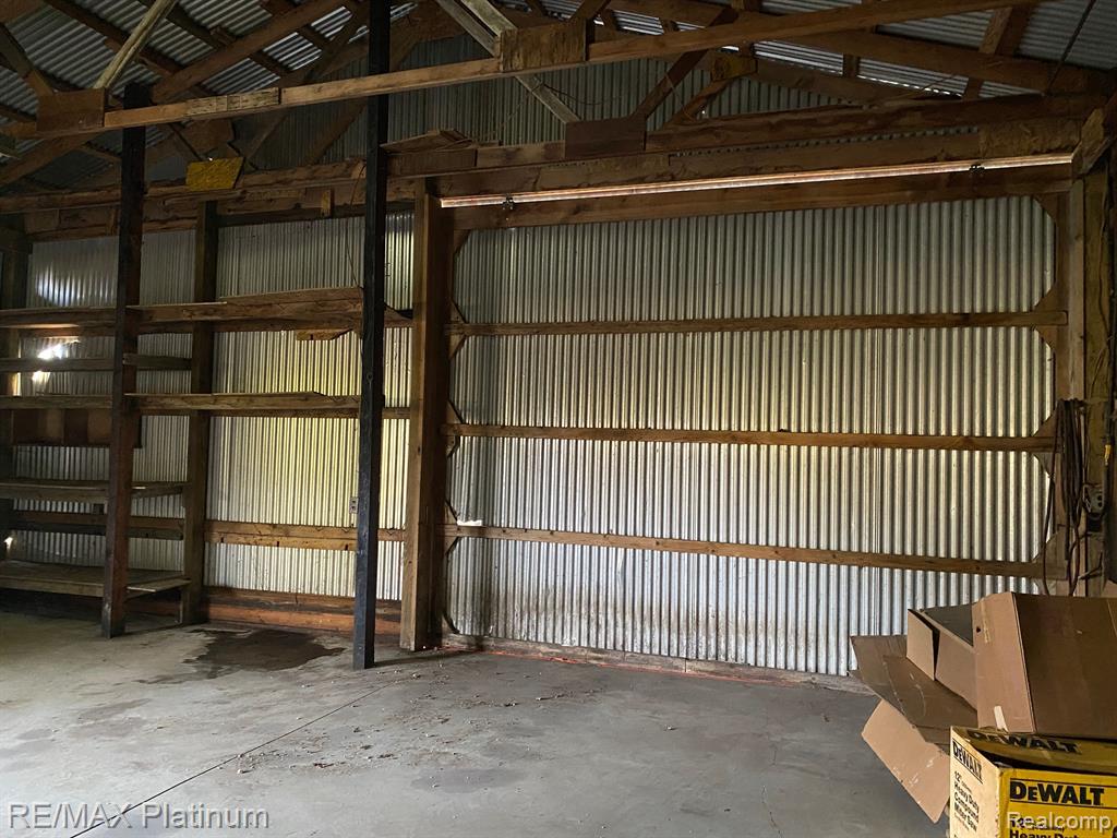 11781 FERDEN Road, Chesaning, MI 48616 — Photo 19