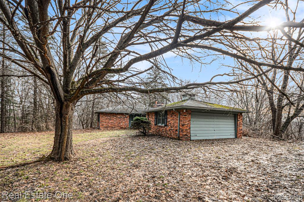 3277 S Milford Road, Highland, MI — Photo 6
