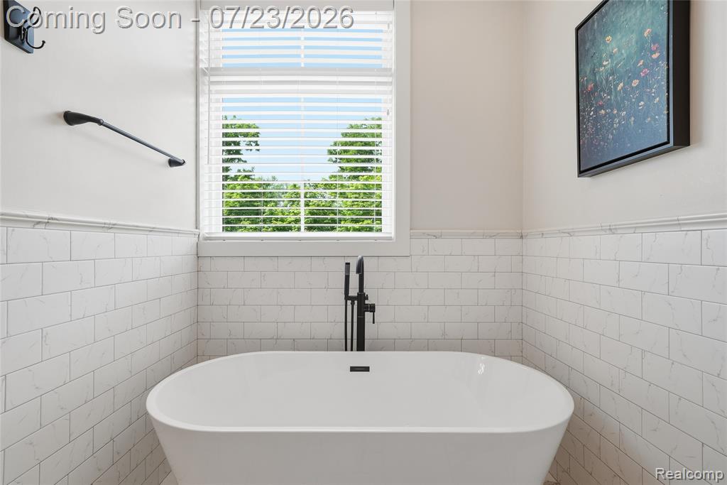 6393 Denton Road, Belleville, MI 48111 — Photo 17