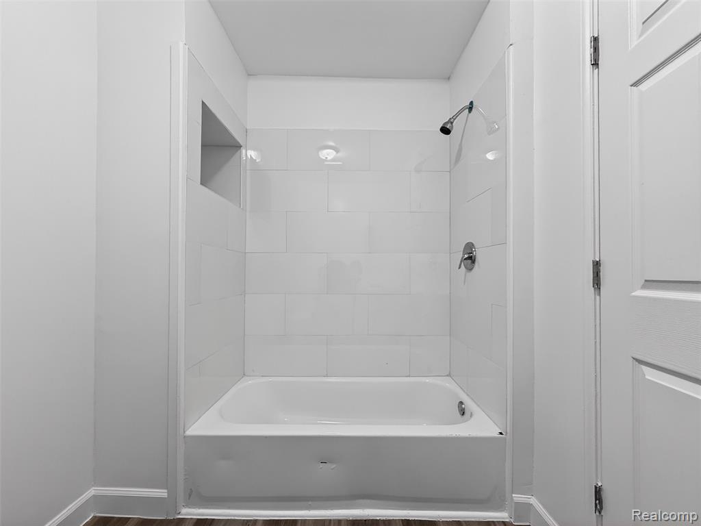 5345 Seebaldt Street, Detroit, MI 48204 — Photo 16