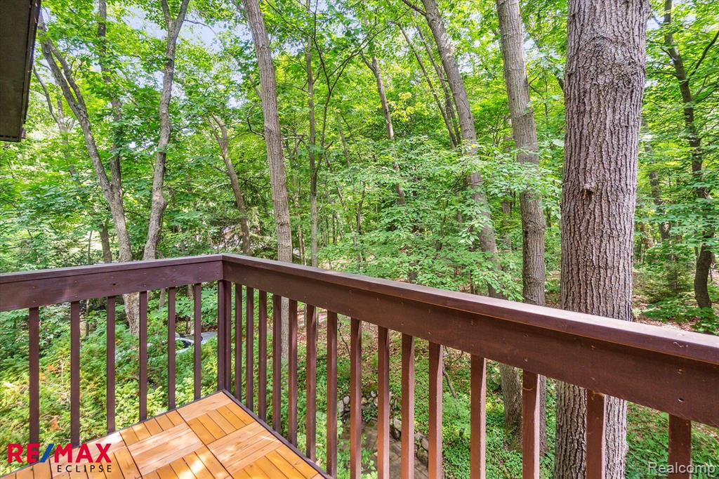 5405 Possum Lane, Orchard Lake Village, MI 48324 — Photo 29