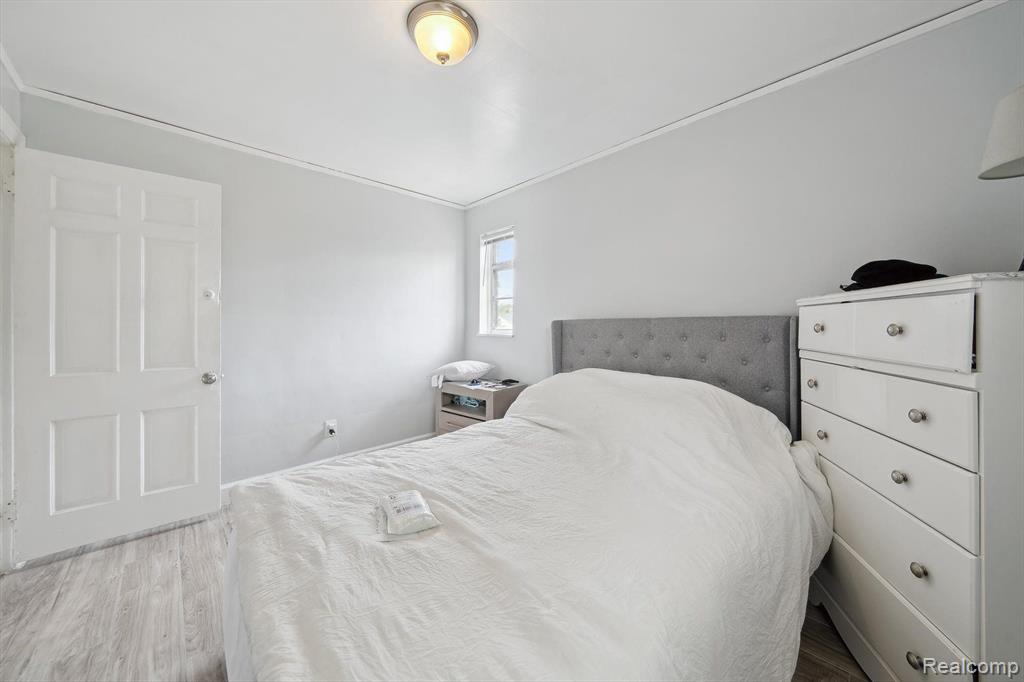 15032 SNOWDEN Street, Detroit, MI 48227 — Photo 23