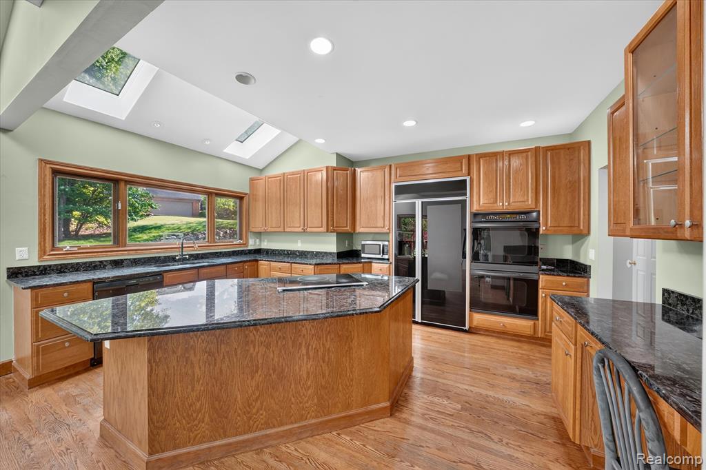 3187 Turnberry Drive, White Lake, MI 48383 — Photo 15