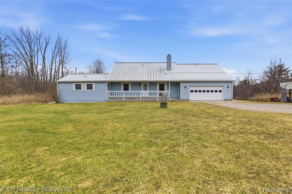 5265 Smiths Creek Road, Kimball, MI — Photo 53