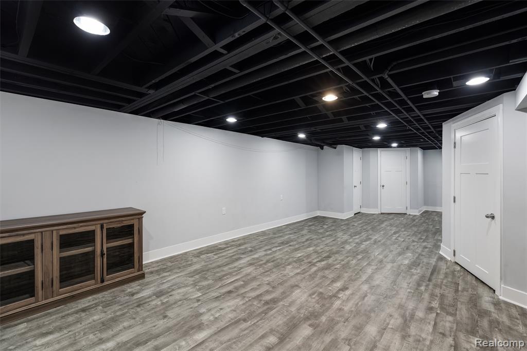 622 N Wilson Avenue, Royal Oak, MI 48067 — Photo 18