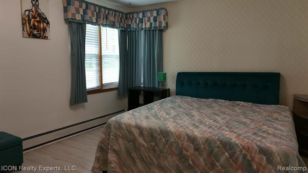 4959 Irwindale Drive, Waterford, MI 48328 — Photo 11