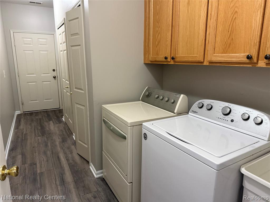 5686 Acorn Lane, Sterling Heights, MI 48314 — Photo 18