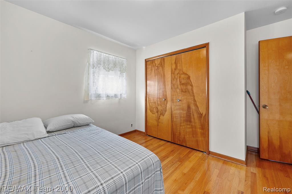 6514 Maple Street, Dearborn, MI 48126 — Photo 18