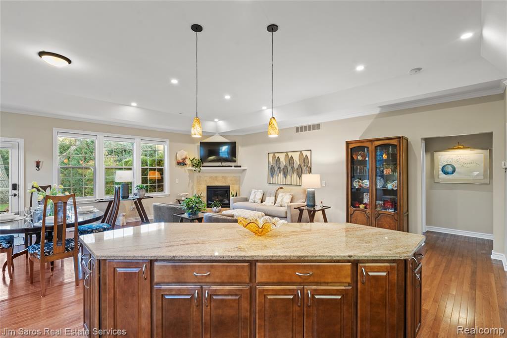 3 S River Court, Grosse Pointe Woods, MI 48236 — Photo 9