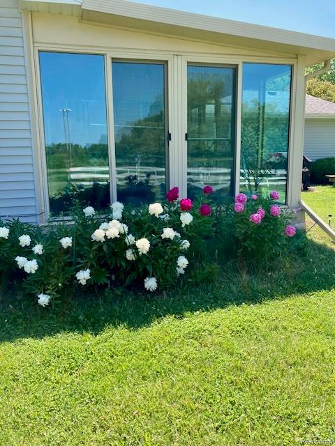 595 N Cedar Road, Fowlerville, MI 48836 — Photo 72