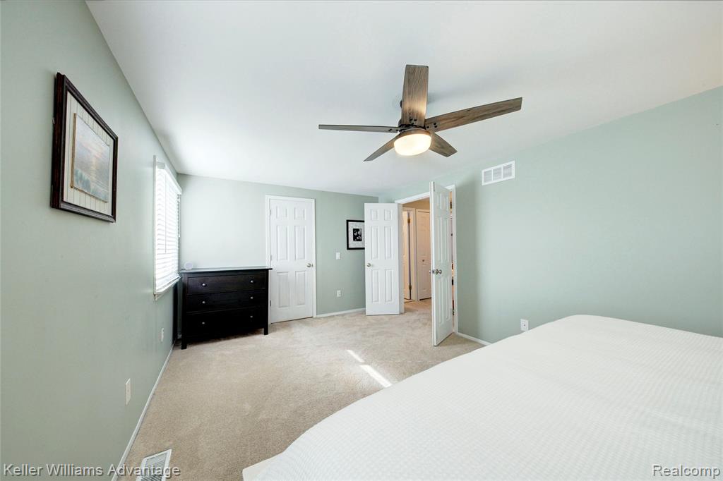 44273 Richmond Court, Canton, MI 48187 — Photo 38