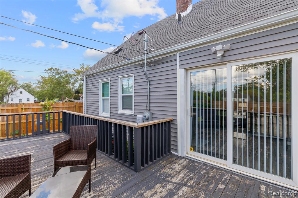 8610 Auburn Street, Detroit, MI 48228 — Photo 22