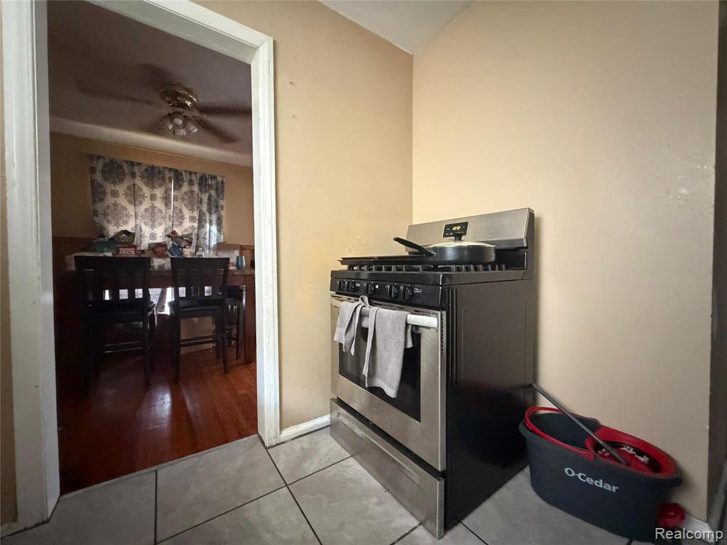 7756 VAUGHAN Street, Detroit, MI 48228 — Photo 20