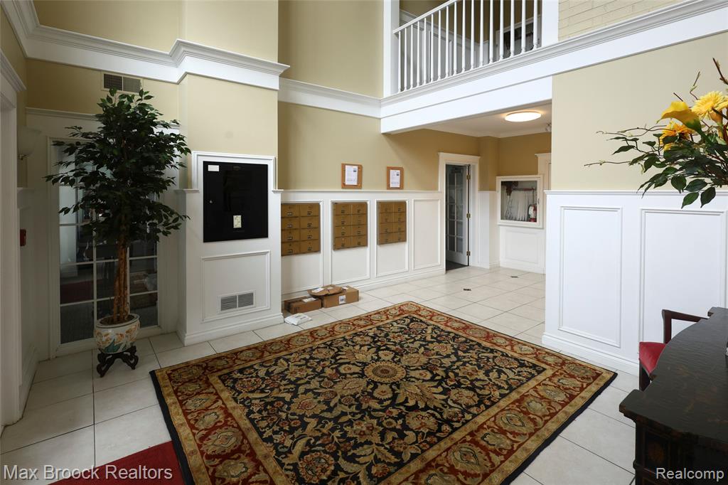 444 Chester Street S, 413, Birmingham, MI 48009 — Photo 43