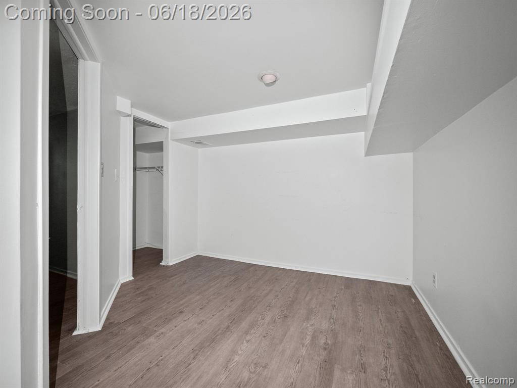 6680 Ridgefield Circle, 201, West Bloomfield, MI — Photo 20