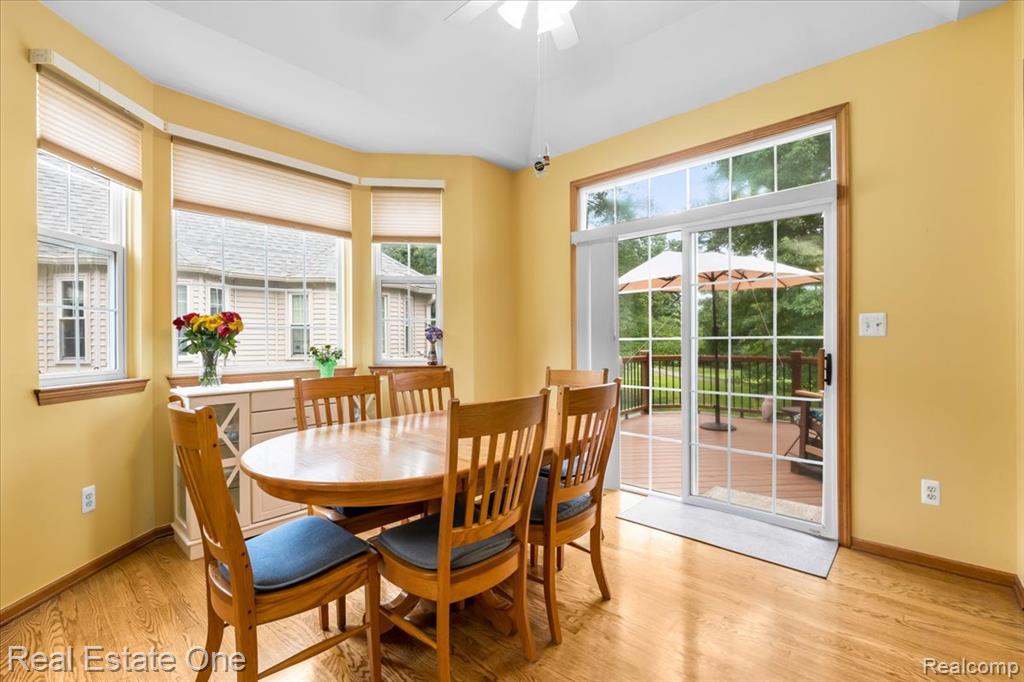 9952 Tioga Trail, Pinckney, MI 48169 — Photo 14