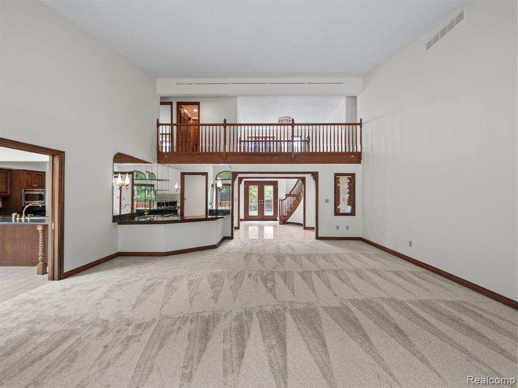 4932 SUSANS Way, Bloomfield Hills, MI 48302 — Photo 9