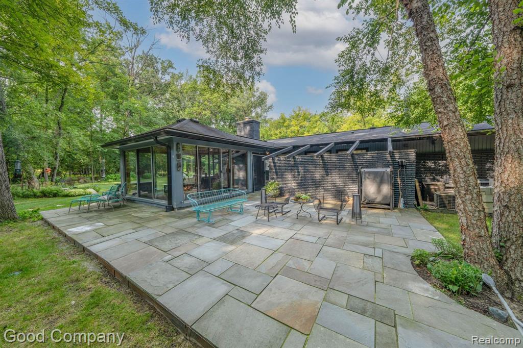 5385 Bywood Road, Bloomfield Hills, MI 48302 — Photo 33