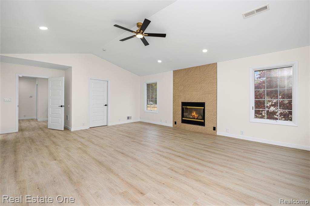 9047 Gale Road, White Lake, MI — Photo 45