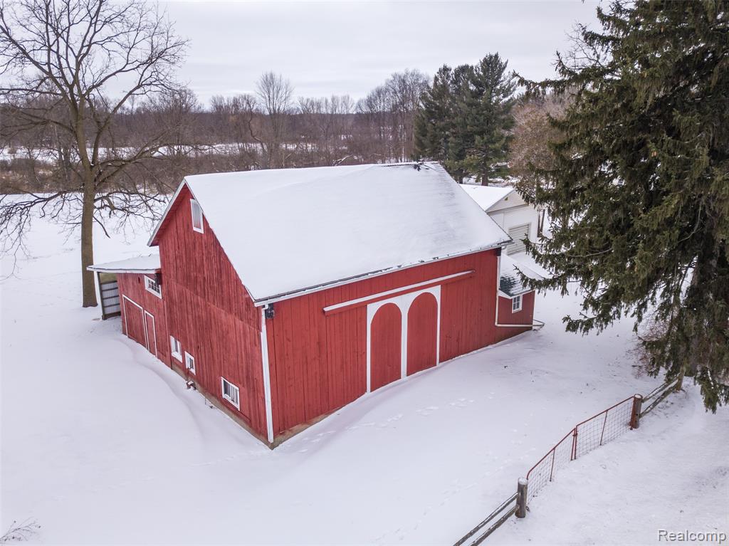 9322 Rossman Highway, Eaton Rapids, MI 48827 — Photo 39