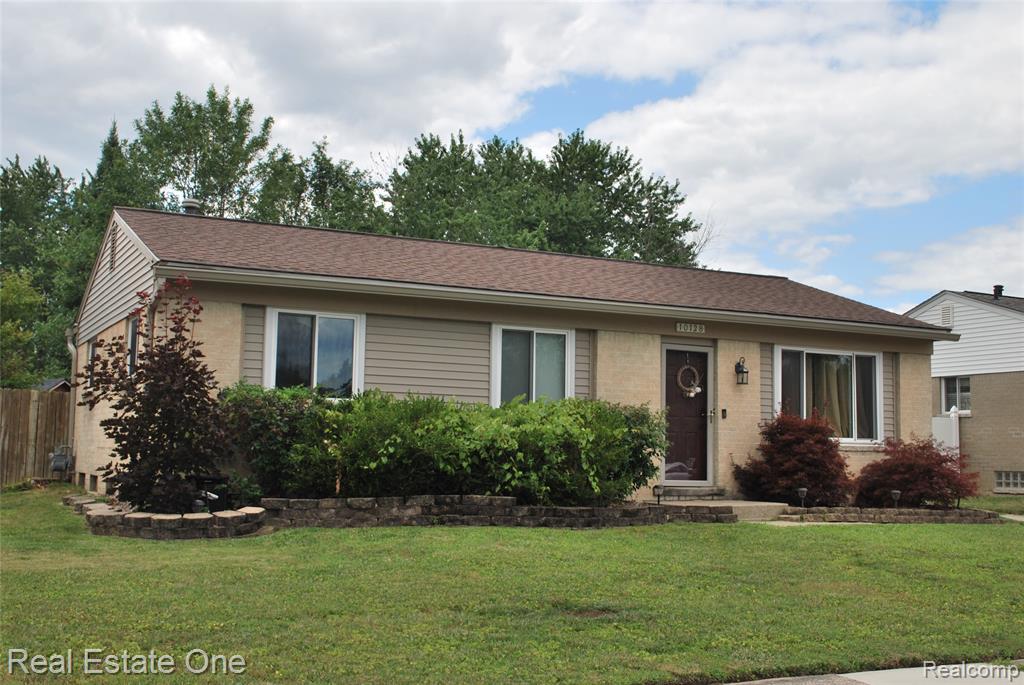 10128 Van Buren Street, Belleville, MI 48111