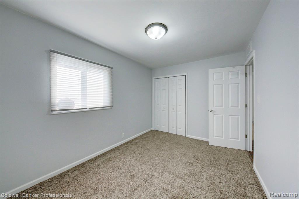 709 RICHARD Street, Holly, MI 48442 — Photo 20