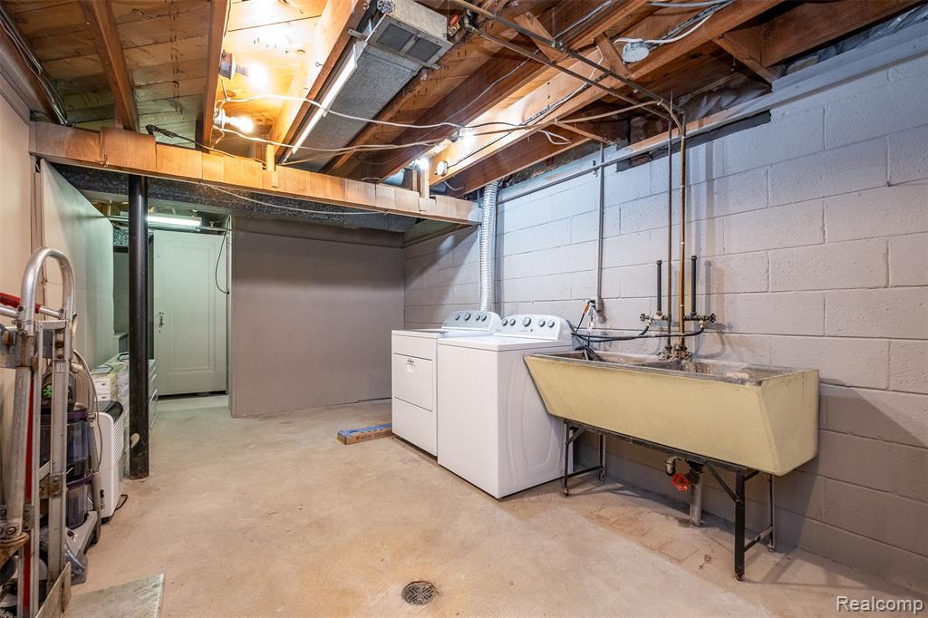 35560 Weideman Street, Clinton Twp, MI 48035 — Photo 35