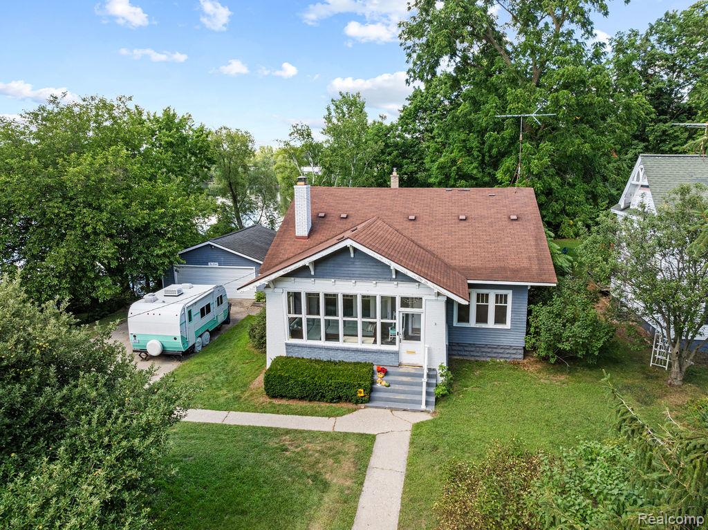 411 E Maple Street, Holly, MI 48442 — Photo 44