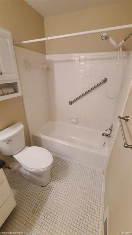 42542 Saratoga Road, 26, Canton, MI 48187 — Photo 15